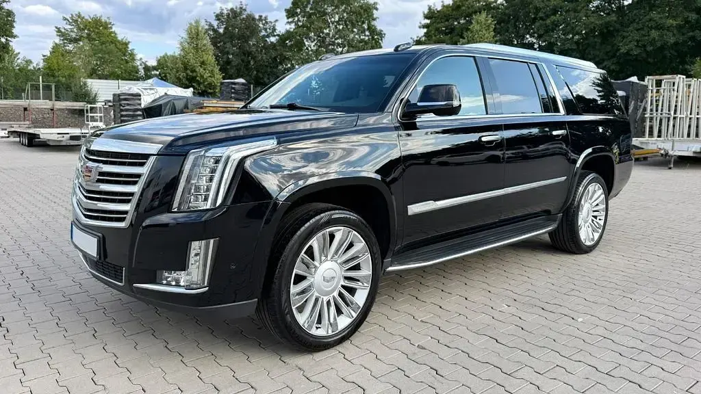 Gebraucht Cadillac Escalade 426 PS (313 kW) 2018 Schwarz SUV