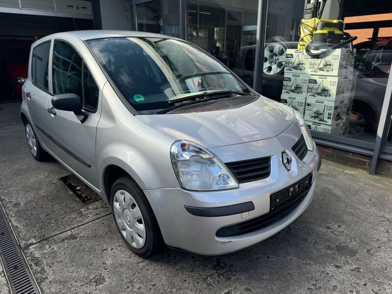 Grau Gebraucht 2006 Renault Modus Authentique Van / Kleinbus | 1.990 € (Fairer Preis) - Bild 1/4