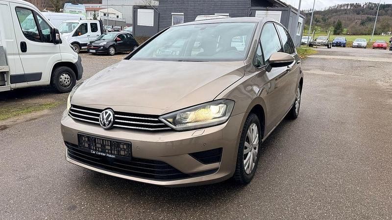 Gebraucht VW Golf VII Comfortline 125 PS (91 kW) 2014 Gold Limousine