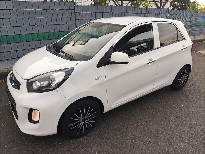 Weiß Gebraucht 2015 Kia Picanto Spirit Kleinwagen | 6.980 € (Fairer Preis) - Bild 1/4