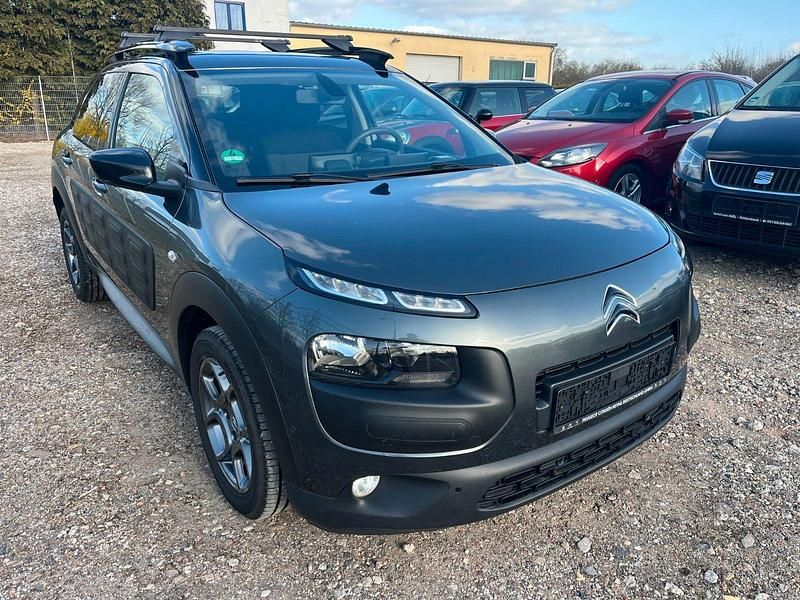 Second-hand Citroën C4 Cactus Shine 99 CP (72 kW) 2015 Gri Hatchback