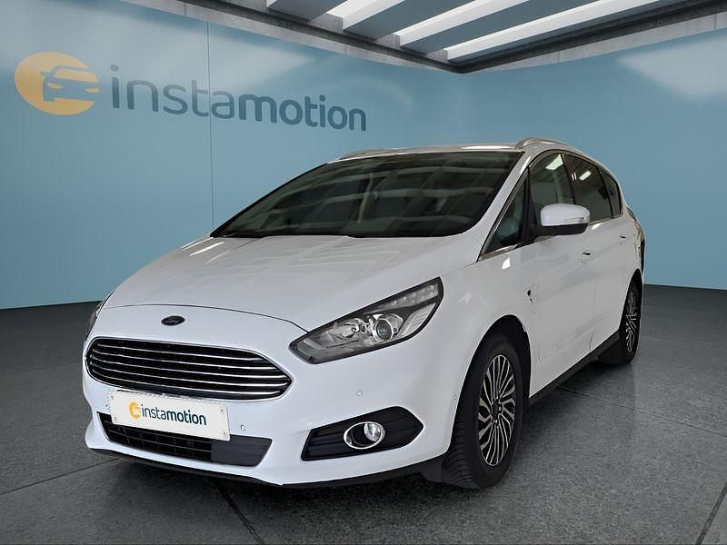 Weiß Gebraucht 2019 Ford S-MAX S Van / Kleinbus | 19.499 € (Teuer) - Bild 1/4