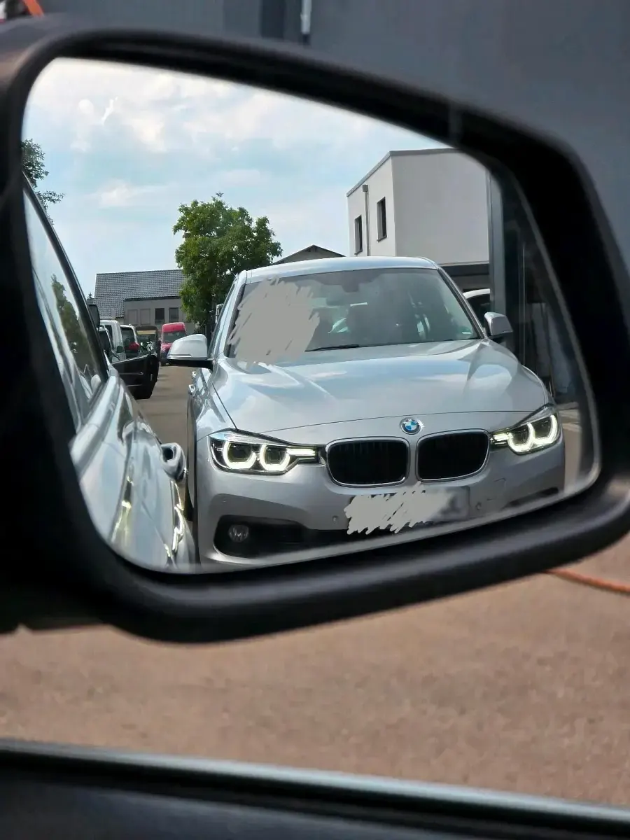 Gebraucht BMW 318 150 PS (110 kW) 2016 Silber Kombi