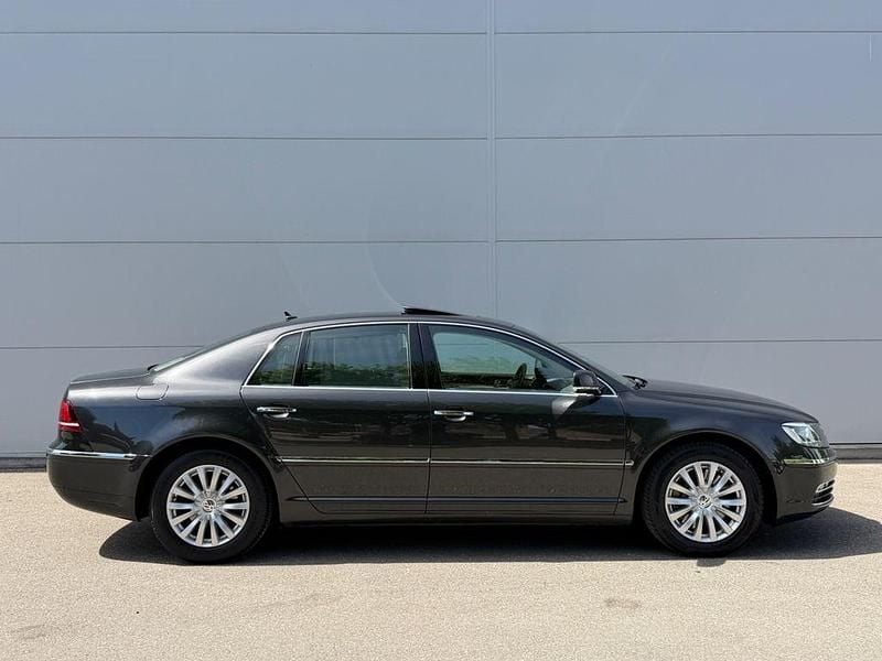 Usata VW Phaeton 245 CV (180 kW) 2014 Grigio Berlina