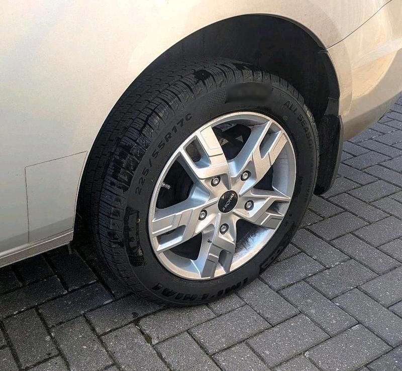 Gebraucht Ford Transit Custom 105 PS (77 kW) 2018 Silber Van / Kleinbus