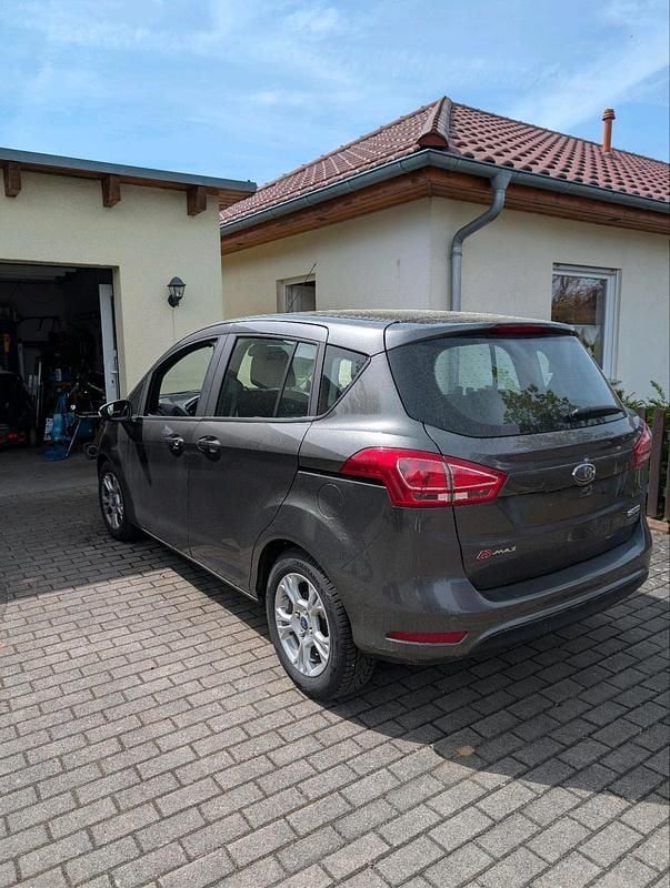 Second-hand Ford B-MAX 101 CP (74 kW) 2015 Gri Monovolum