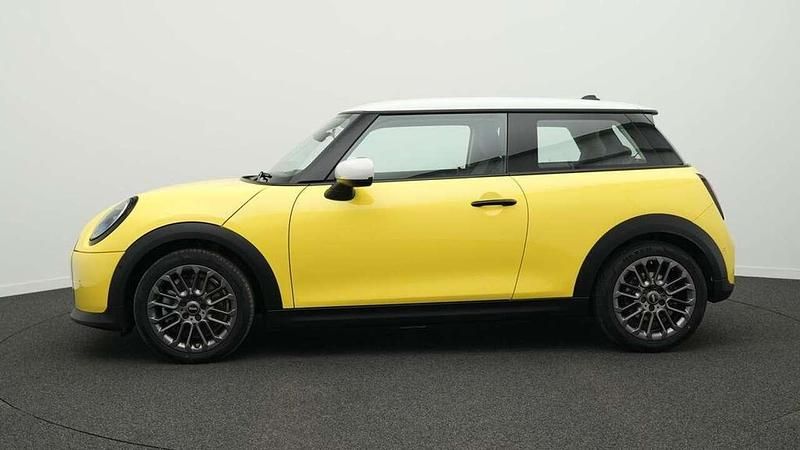 Occasion Mini Cooper Classic 156 ch (114 kW) 2024 Jaune Citadine