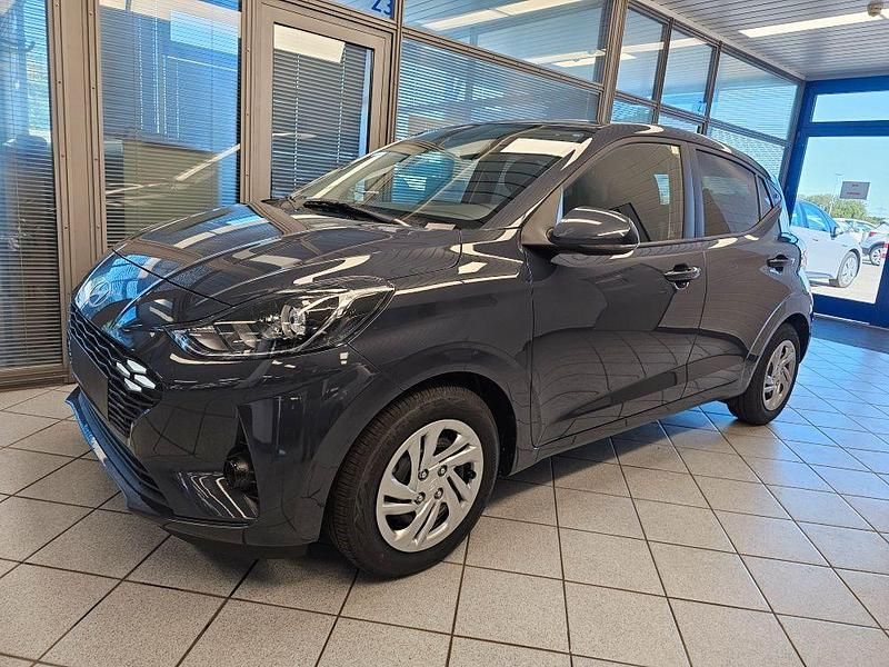 Neu Hyundai i10 63 PS (46 kW) 2026 Auroragraumet. Kleinwagen