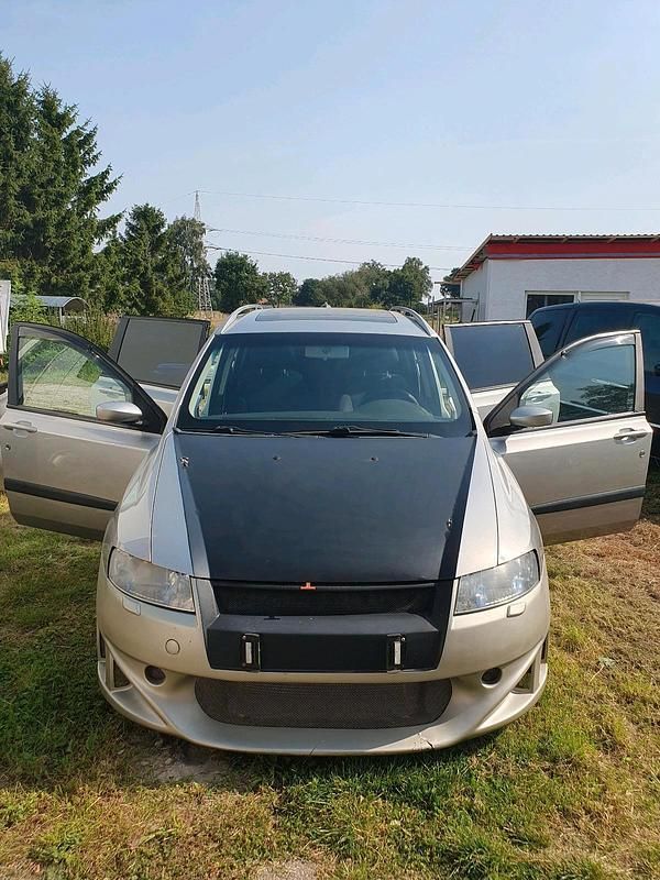Silber Gebraucht 2003 Fiat Stilo Kombi | 999 € (Guter Preis) - Bild 1/4