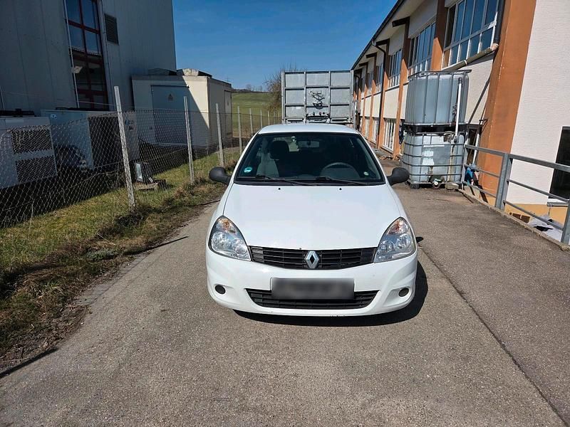 Gebraucht Renault Clio II 75 PS (55 kW) 2010 Weiß Kleinwagen