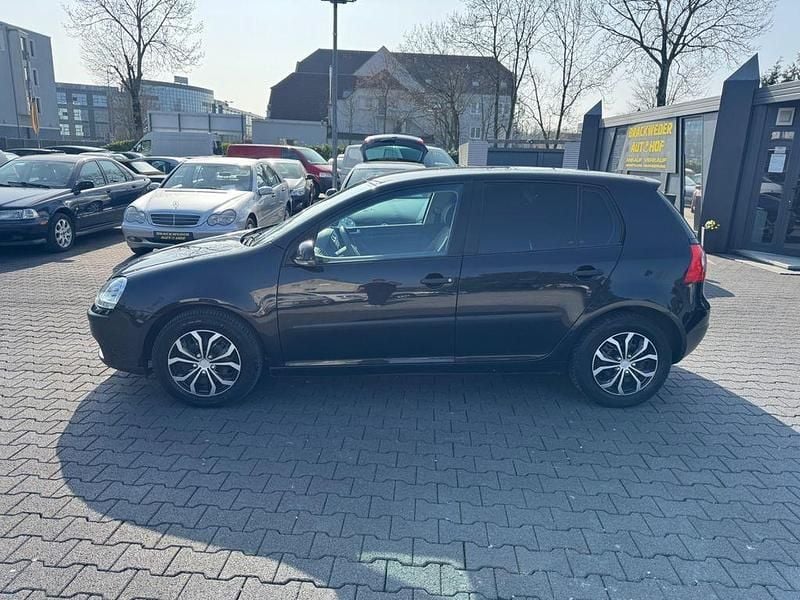 Gebraucht VW Golf IV Trendline 102 PS (75 kW) 2004 Schwarz Limousine