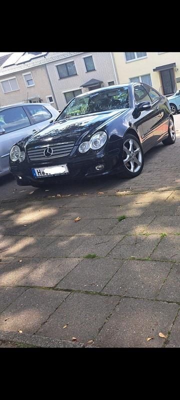 Gebraucht 2006 Mercedes 200 Coupé | 2.750 € - Bild 1/4