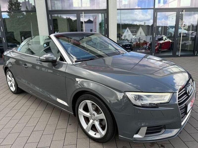 Andere Gebraucht 2017 Audi Cabriolet Comfort Cabrio | 18.991 € (Fairer Preis) - Bild 1/4