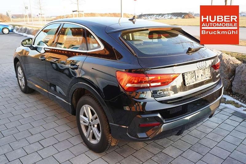 Gebraucht Audi Q3 150 PS (110 kW) 2023 Mythosschwarz metallic SUV