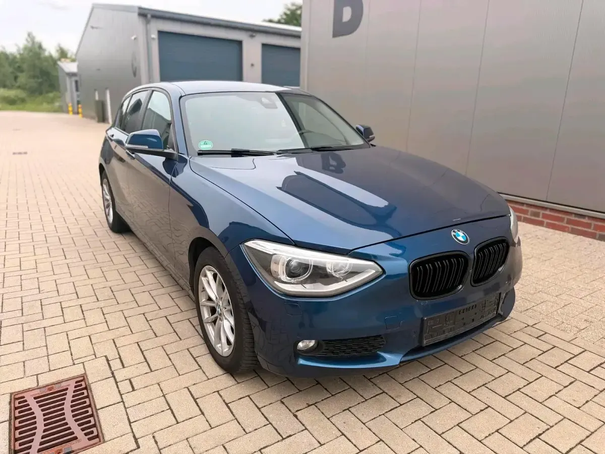 Gebraucht BMW 116 136 PS (100 kW) 2014 Blau Kleinwagen