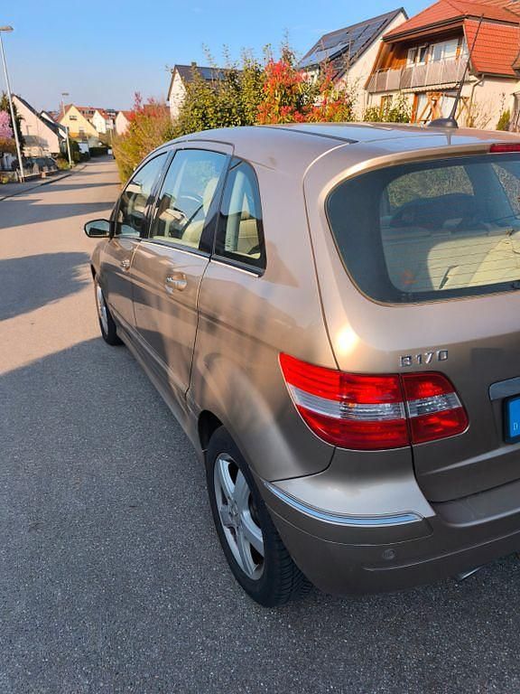 Gebraucht Mercedes B170 116 PS (85 kW) 2005 Beige Van / Kleinbus
