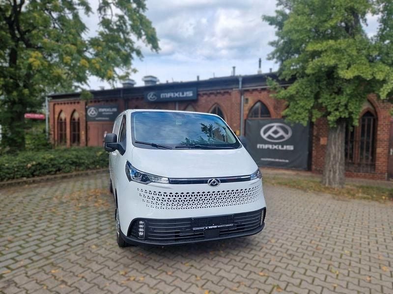 Neu Maxus V70 147 PS (108 kW) 2026 Weiß Van