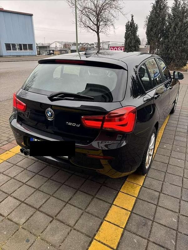 Gebraucht BMW 120 Advantage 190 PS (139 kW) 2018 Schwarz Kleinwagen