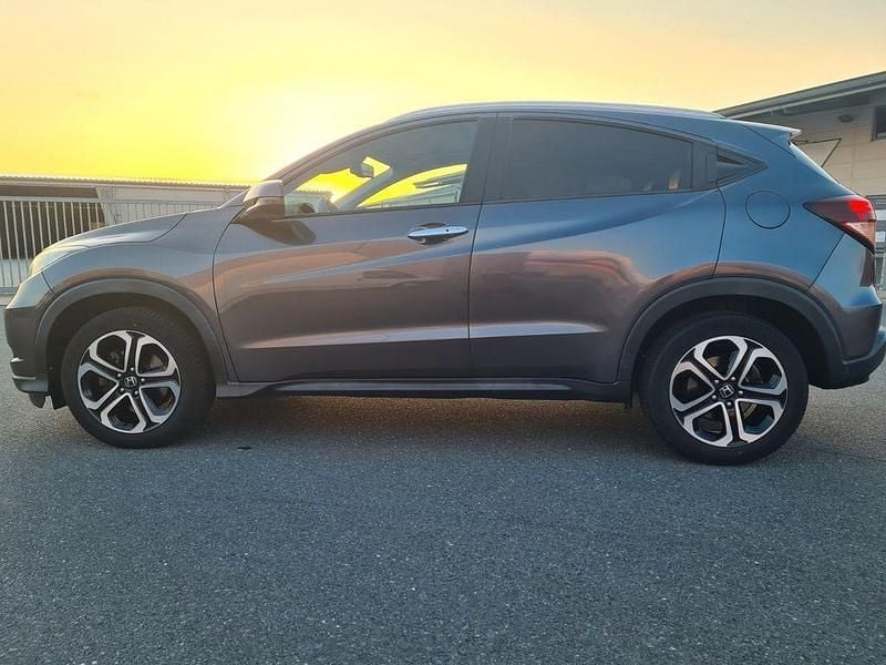 Grau Gebraucht 2016 Honda HR-V Executive SUV | 15.000 € (Fairer Preis) - Bild 1/4