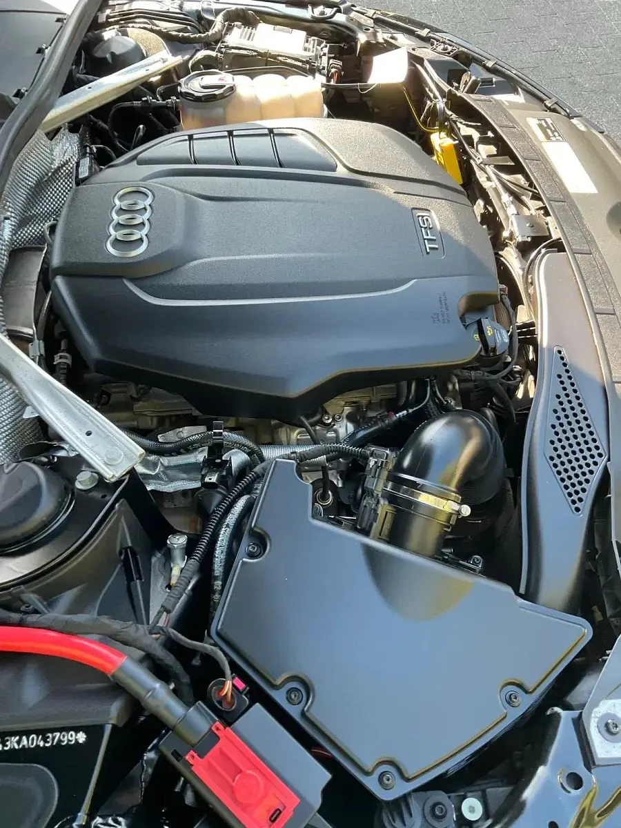 Gebraucht Audi A4 Design 190 PS (139 kW) 2019 Schwarz Kombi