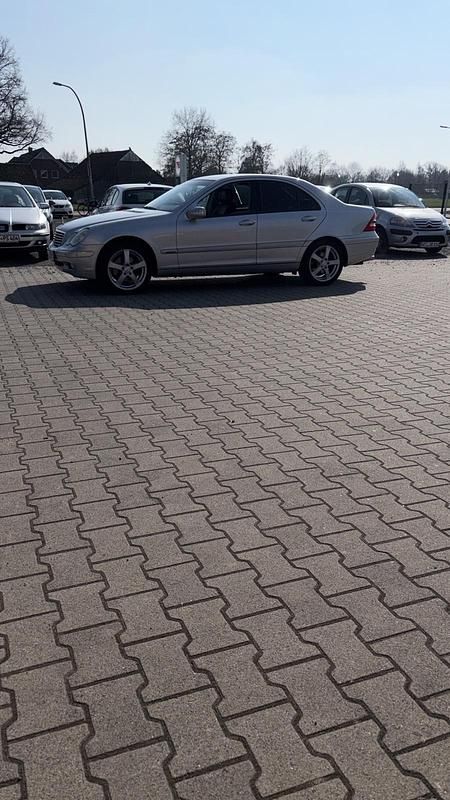 Gebraucht Mercedes C240 170 PS (125 kW) 2002 Silber Limousine