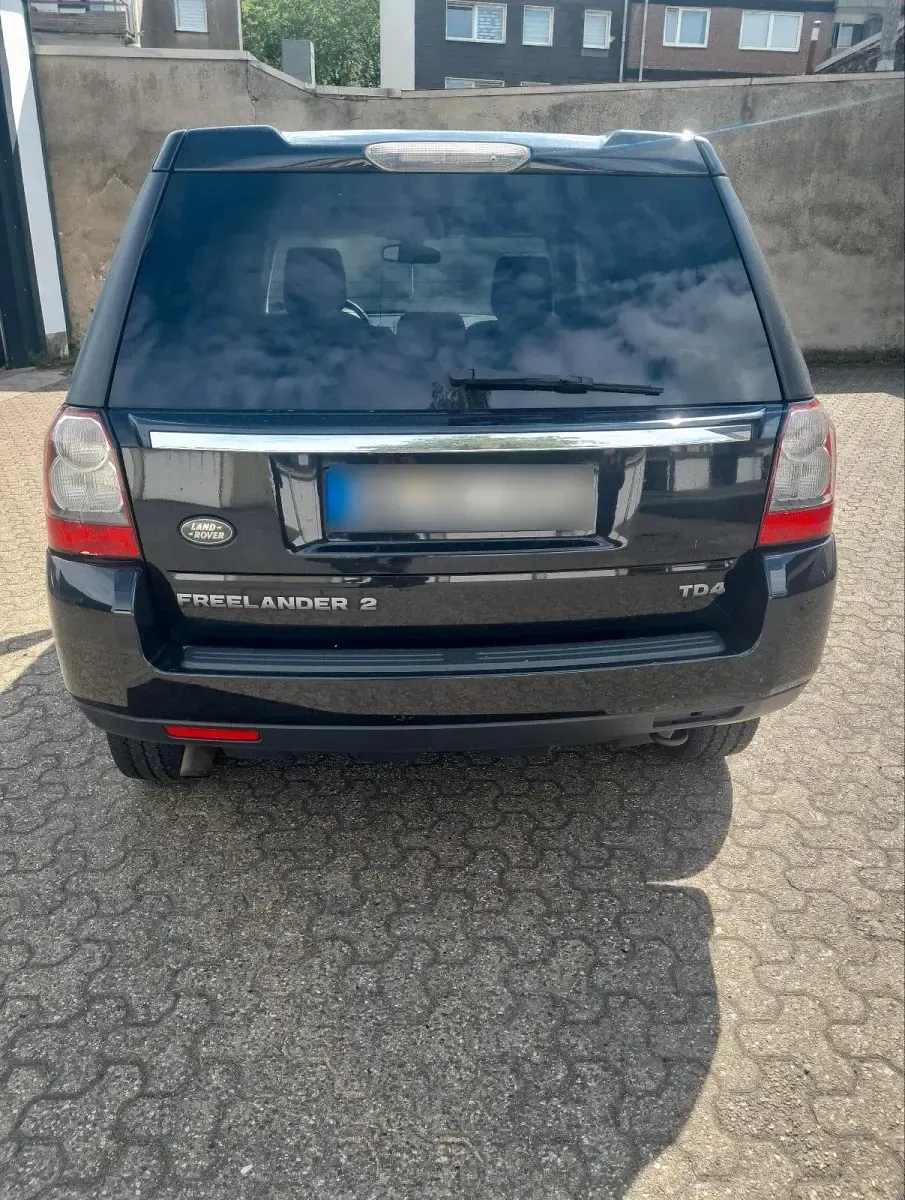 Gebraucht Land Rover Freelander 2 150 PS (110 kW) 2012 Schwarz SUV