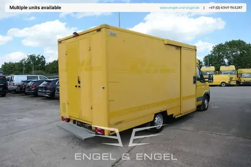 Occasion Iveco Daily 106 ch (77 kW) 2012 Jaune Berline