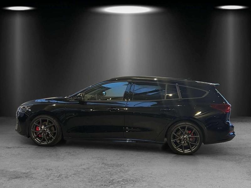 Nowe Ford Focus ST 280 KM (205 kW) 2026 Czarny Kombi