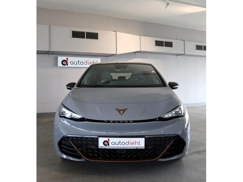 Second-hand Cupra Born e-Boost 169 kW (231 CP) 2023 Gri Hatchback
