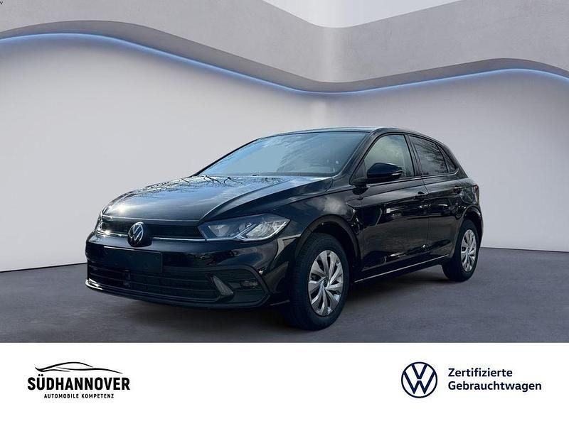 Gebraucht VW Polo IQ Drive 95 PS (69 kW) 2025 Deep black perleffekt Limousine