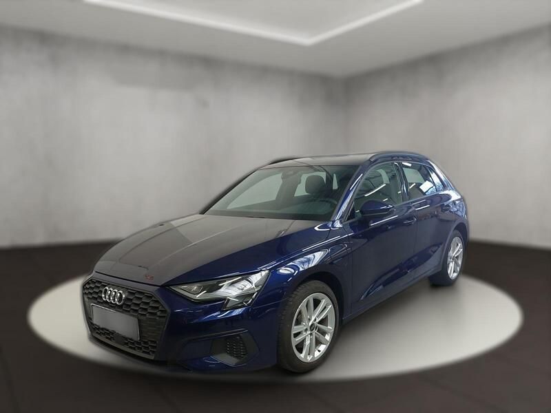 Metallic Gebraucht 2022 Audi A3 Sportback e-tron Basis Limousine | 26.580 € (Teuer) - Bild 1/4