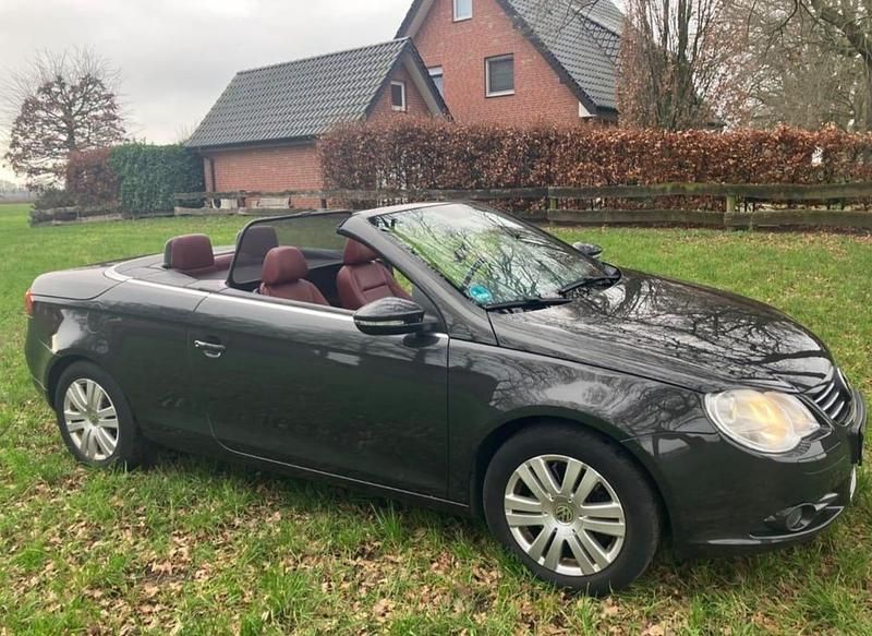 Gebraucht VW Eos 160 PS (117 kW) 2010 Braun Cabrio