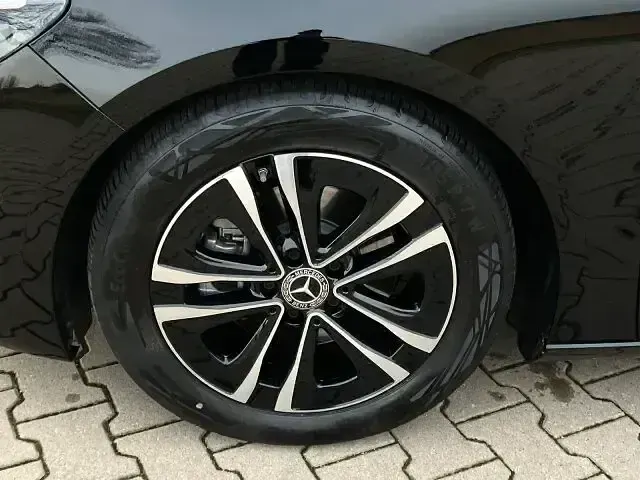 Gebraucht Mercedes B200 Progressive 150 PS (110 kW) 2024 Schwarz Kleinwagen