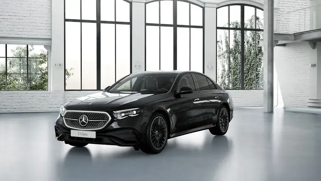 Gebraucht Mercedes E300 AMG 204 PS (150 kW) 2024 Schwarz Limousine