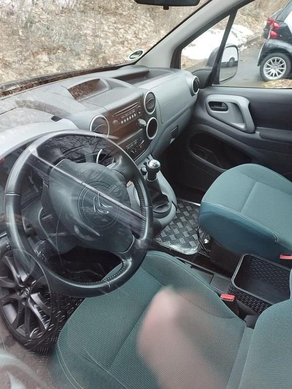 Gebraucht Citroën Berlingo 99 PS (72 kW) 2016 Schwarz Van / Kleinbus