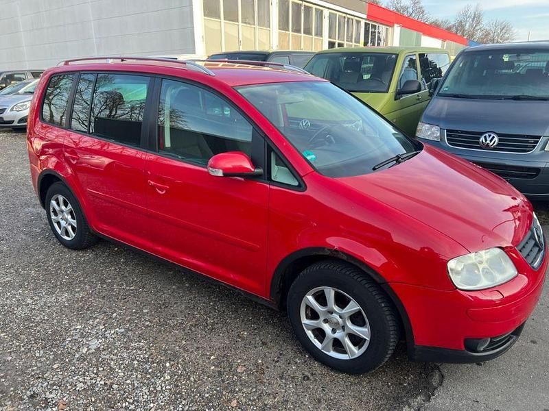 Gebraucht VW Touran Highline 150 PS (110 kW) 2005 Rot Van / Kleinbus