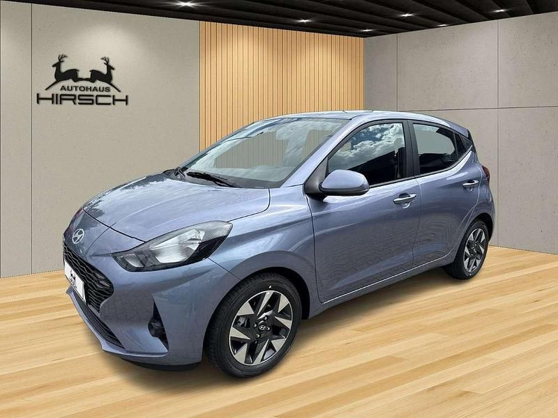 Blau Neu 2025 Hyundai i10 Trend Kleinwagen | 17.990 € (Fairer Preis) - Bild 1/4