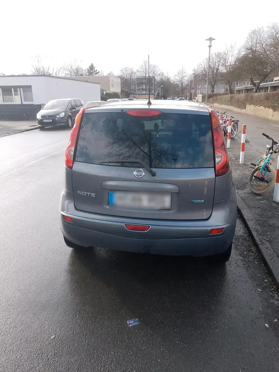 Gebraucht Nissan Note Acenta 88 PS (64 kW) 2009 Blau Kleinwagen