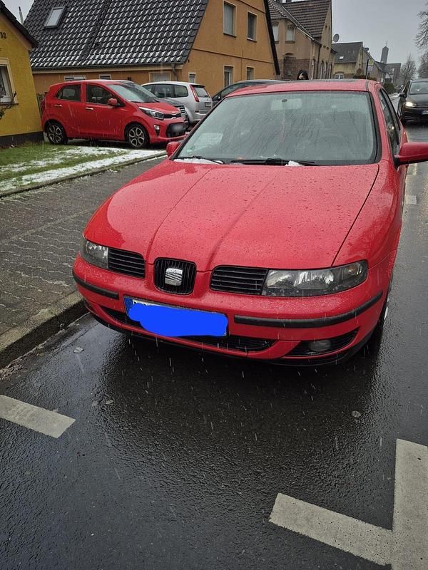 Gebraucht Seat Leon 75 PS (55 kW) 2001 Rot Kleinwagen