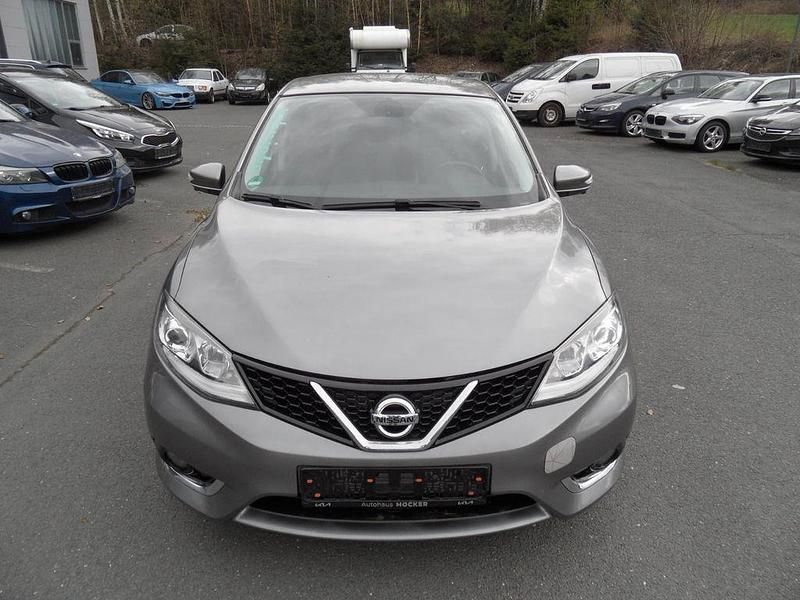 Gebraucht Nissan Pulsar N-Vision 116 PS (85 kW) 2016 Braun Kleinwagen