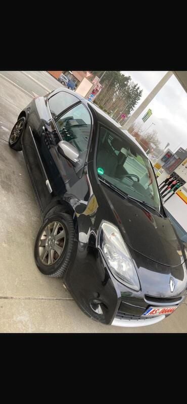 Schwarz Gebraucht 2011 Renault Clio II Kleinwagen | 2.600 € - Bild 1/4