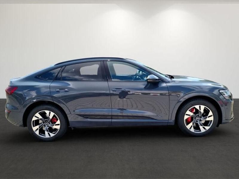 Gebraucht Audi e-tron Ambiente 183 kW (250 PS) 2023 Grau SUV