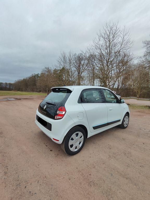 Gebraucht Renault Twingo 90 PS (66 kW) 2015 Weiß Kleinwagen