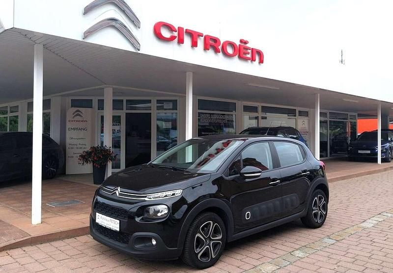 Perla nera schwarz Gebraucht 2019 Citroën C3 Shine Kleinwagen | 8.980 € (Guter Preis) - Bild 1/4