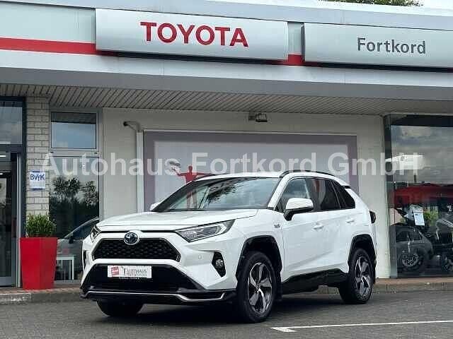 Weiß Gebraucht 2021 Toyota RAV4 Hybrid SUV | 35.590 € (Guter Preis) - Bild 1/4