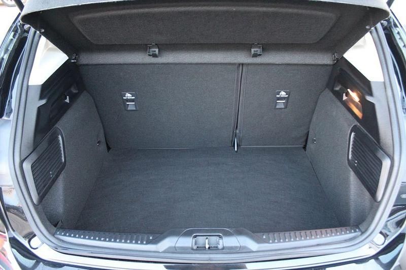 Gebraucht Ford Focus Titanium 155 PS (114 kW) 2024 Agateblack metallic Limousine