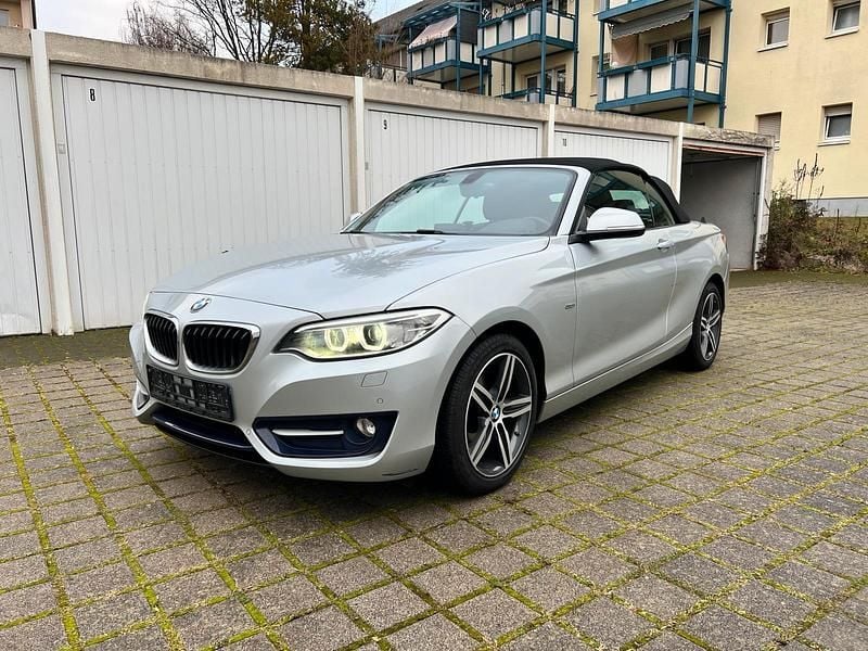 Gebraucht BMW 220 184 PS (135 kW) 2016 Silber Cabrio