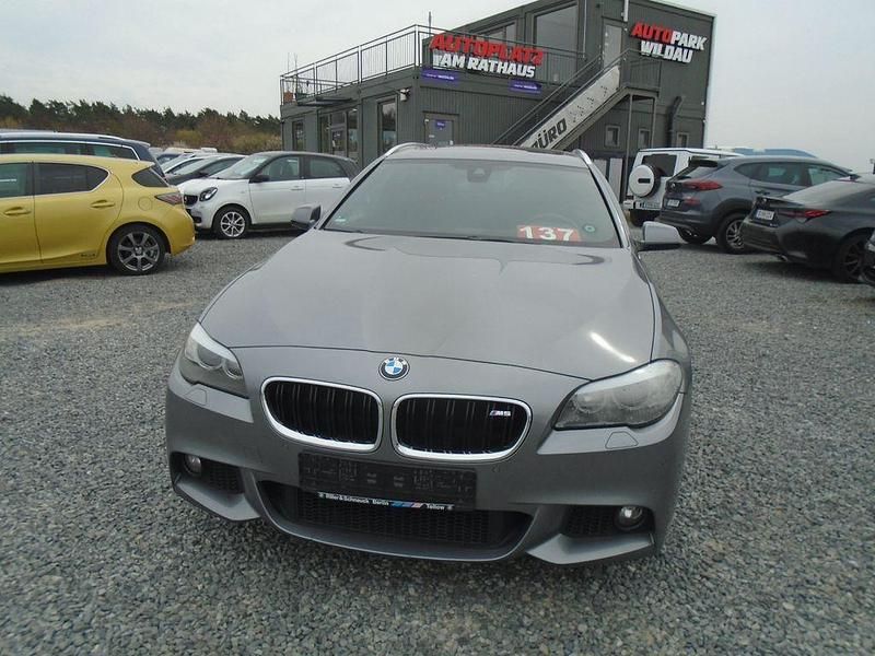 Gebraucht BMW 530 258 PS (189 kW) 2012 Grau Kombi