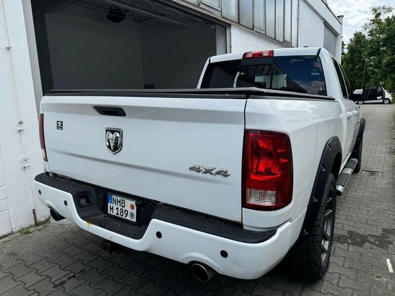 Second-hand Dodge Ram 401 CP (294 kW) 2012 Alb Pickup