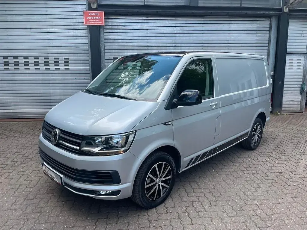 Gebraucht VW Transporter 204 PS (150 kW) 2018 Silber Van